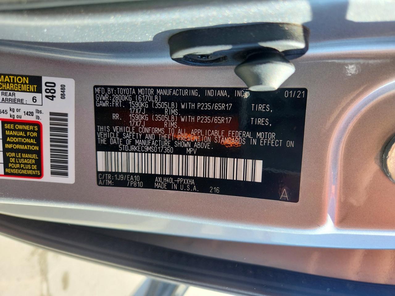 2021 TOYOTA SIENNA XLE photo 23