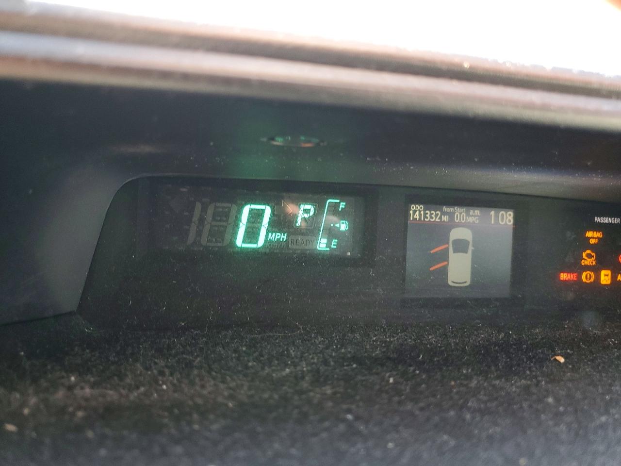 2013 TOYOTA PRIUS C ONE photo 17