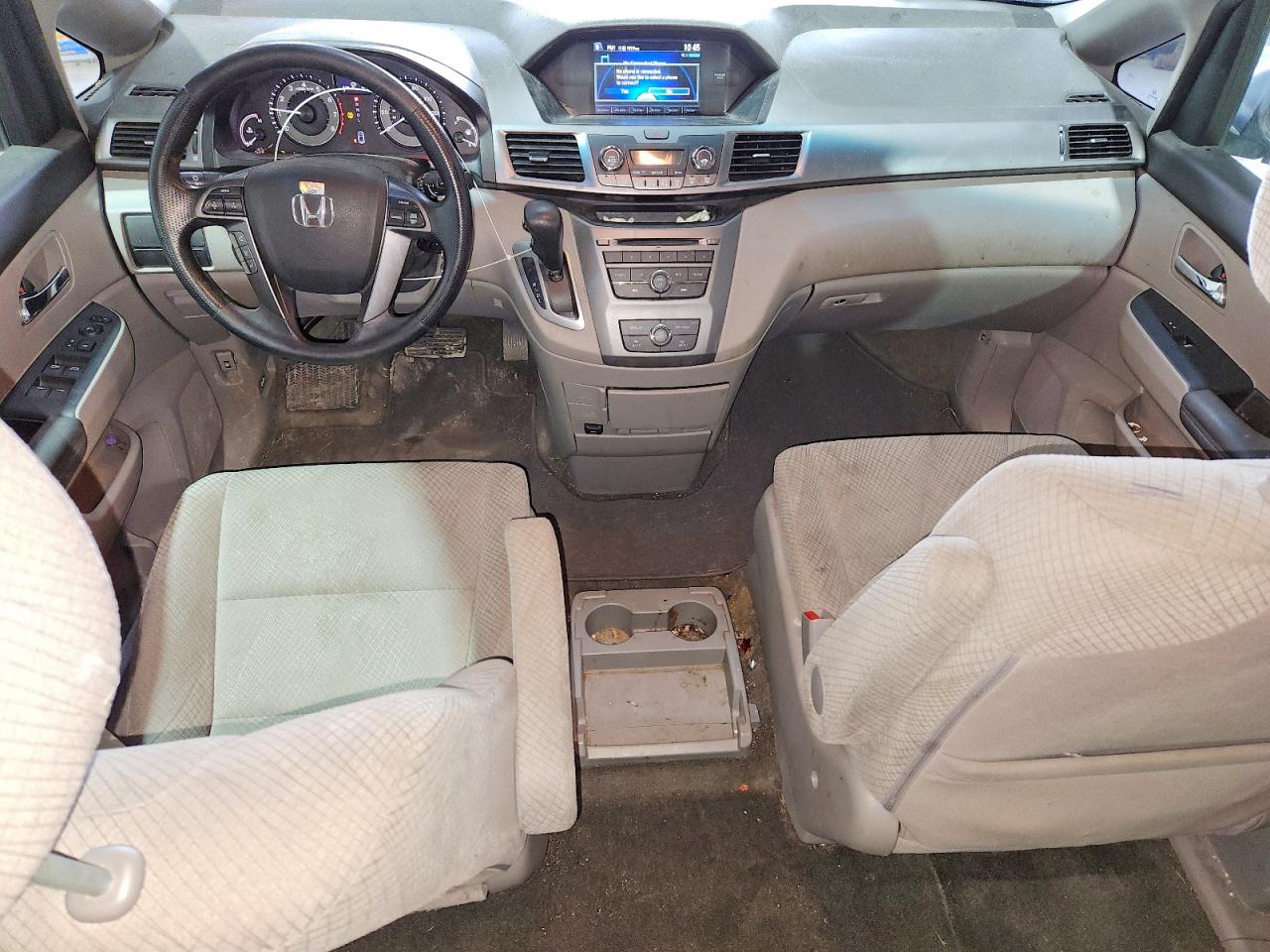 2014 HONDA ODYSSEY LX photo 8