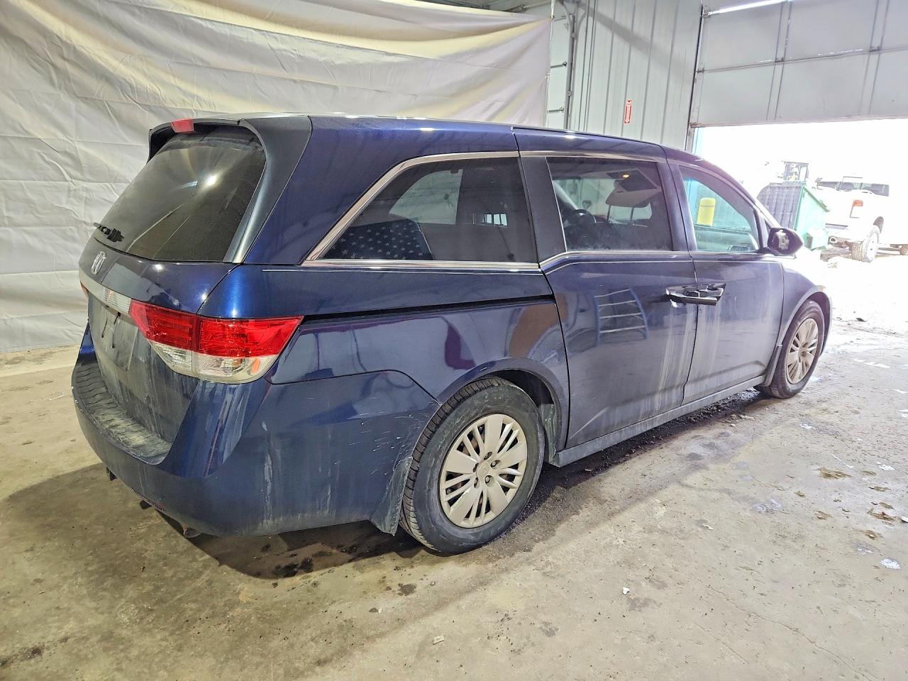 2014 HONDA ODYSSEY LX photo 3