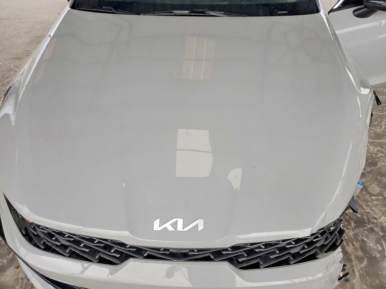 2023 KIA K5 GT LINE photo 11