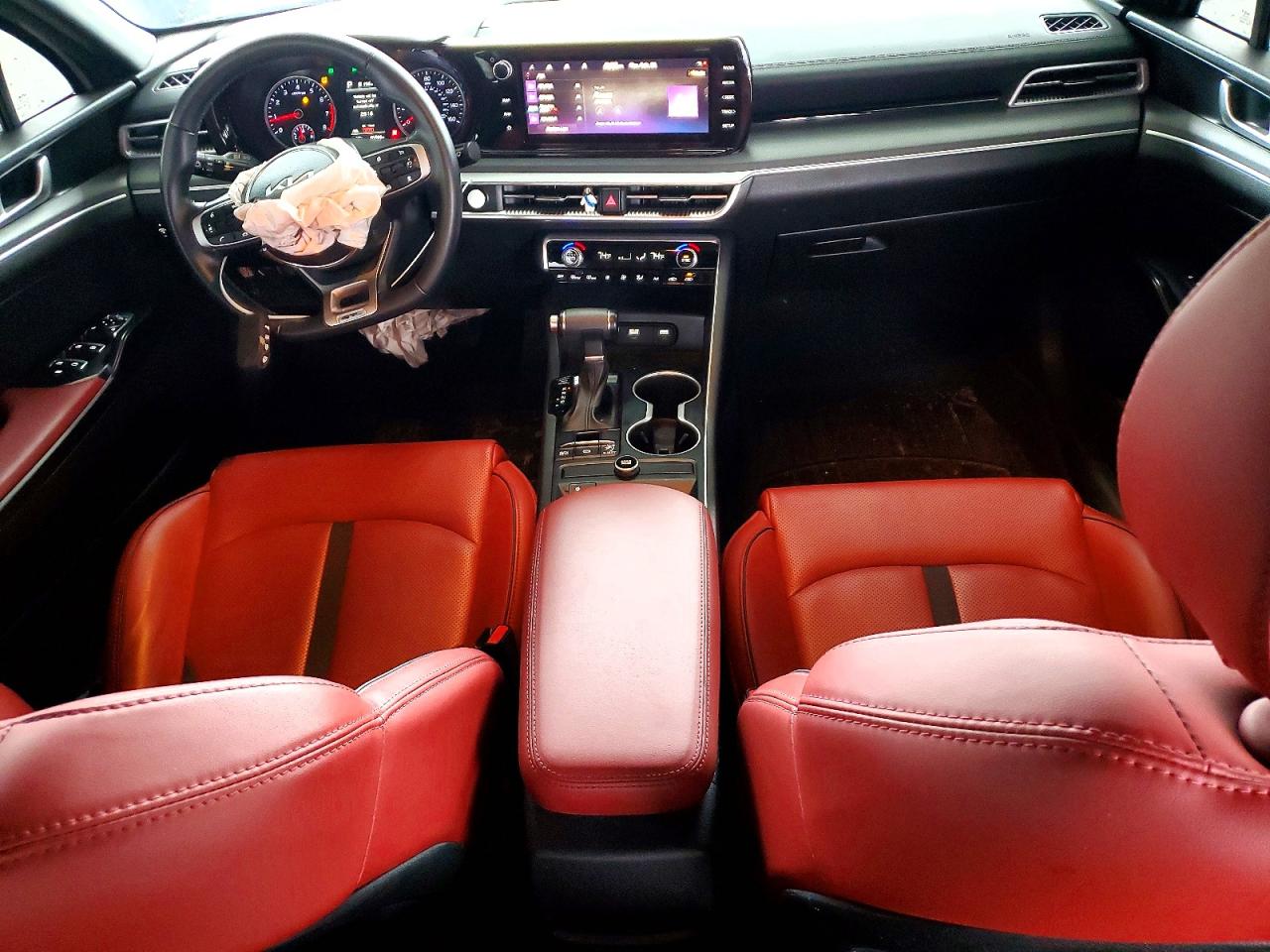 2023 KIA K5 GT LINE photo 8