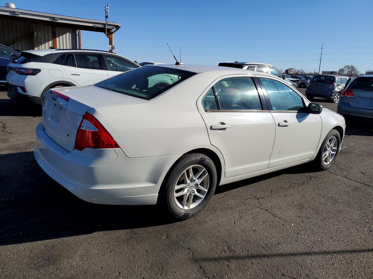 2012 FORD FUSION S photo 5