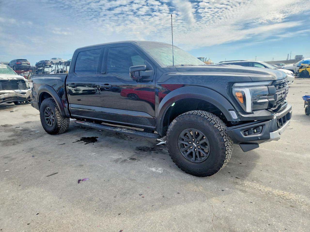 2025 FORD F150 RAPTOR photo 10