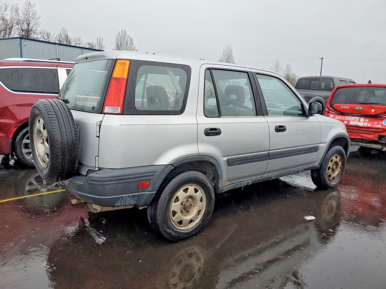 1998 HONDA CR-V LX photo 5