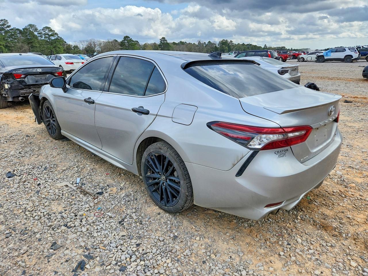 2021 TOYOTA CAMRY XSE photo 3