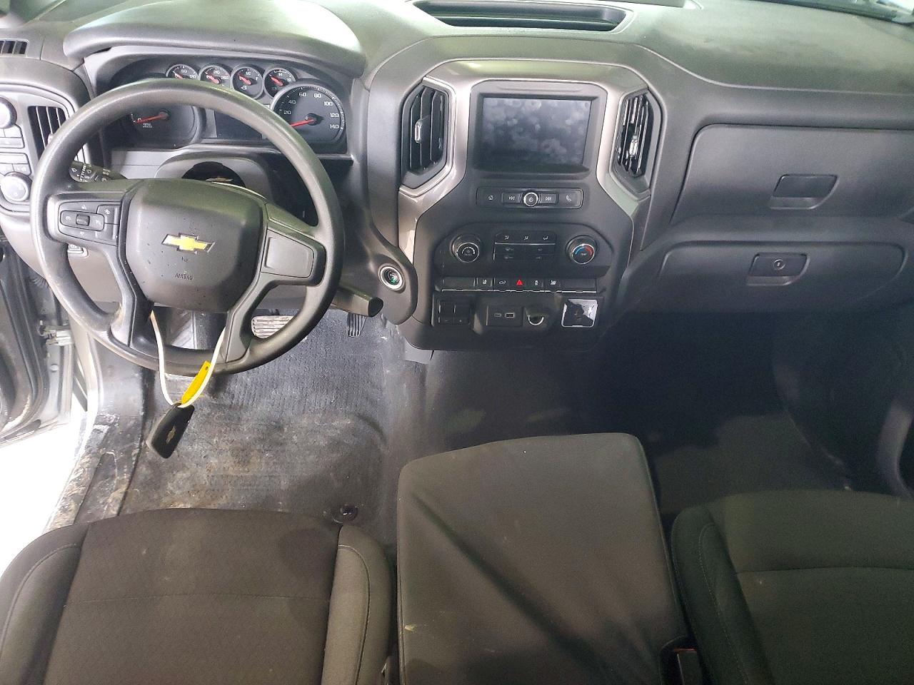 2024 CHEVROLET SILVERADO K2500 CUSTOM photo 22
