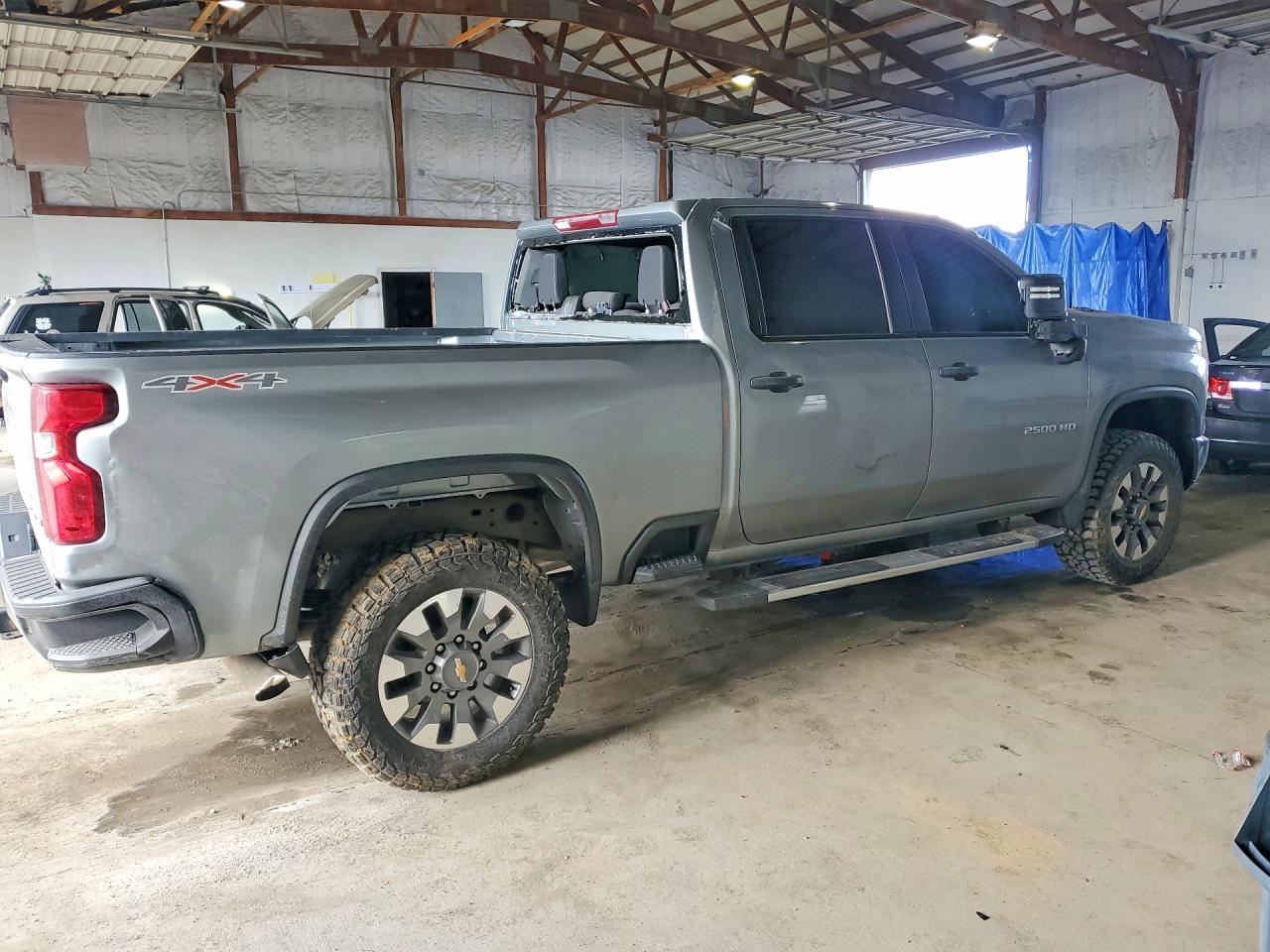 2024 CHEVROLET SILVERADO K2500 CUSTOM photo 7