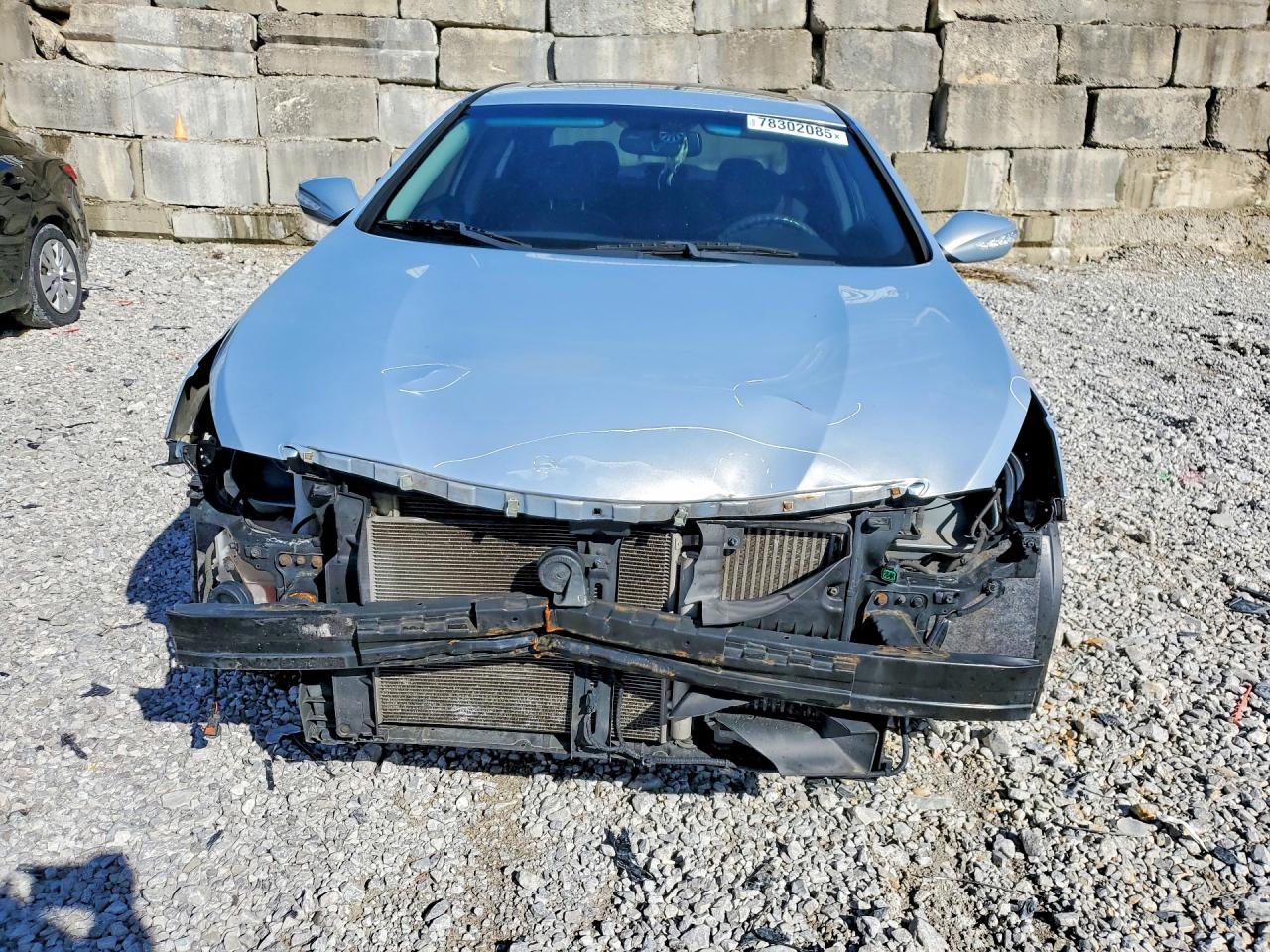 2011 HYUNDAI SONATA SE photo 5