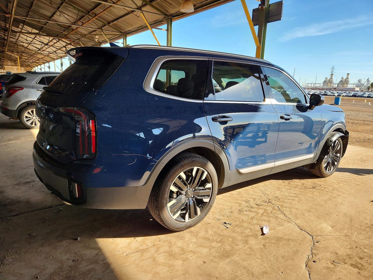 2025 KIA TELLURIDE SX photo 5