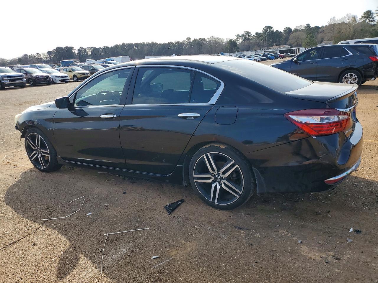 2017 HOND ACCORD SPORT photo 3
