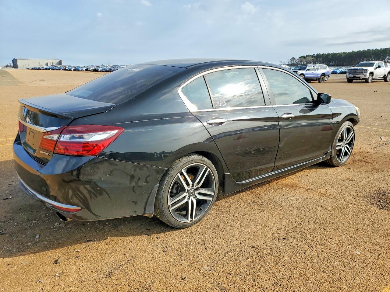 2017 HOND ACCORD SPORT photo 5