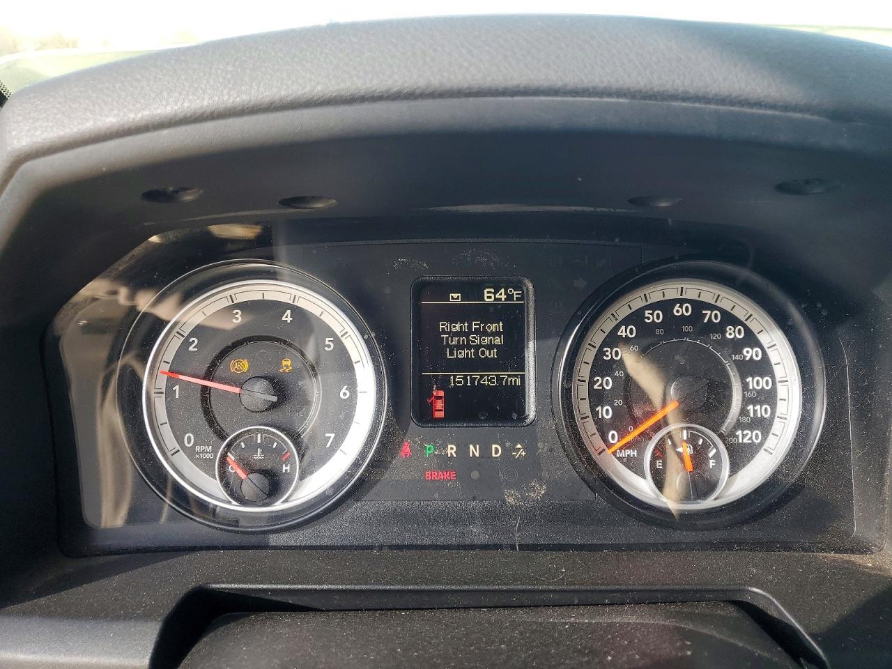 2014 RAM 1500 ST photo 17