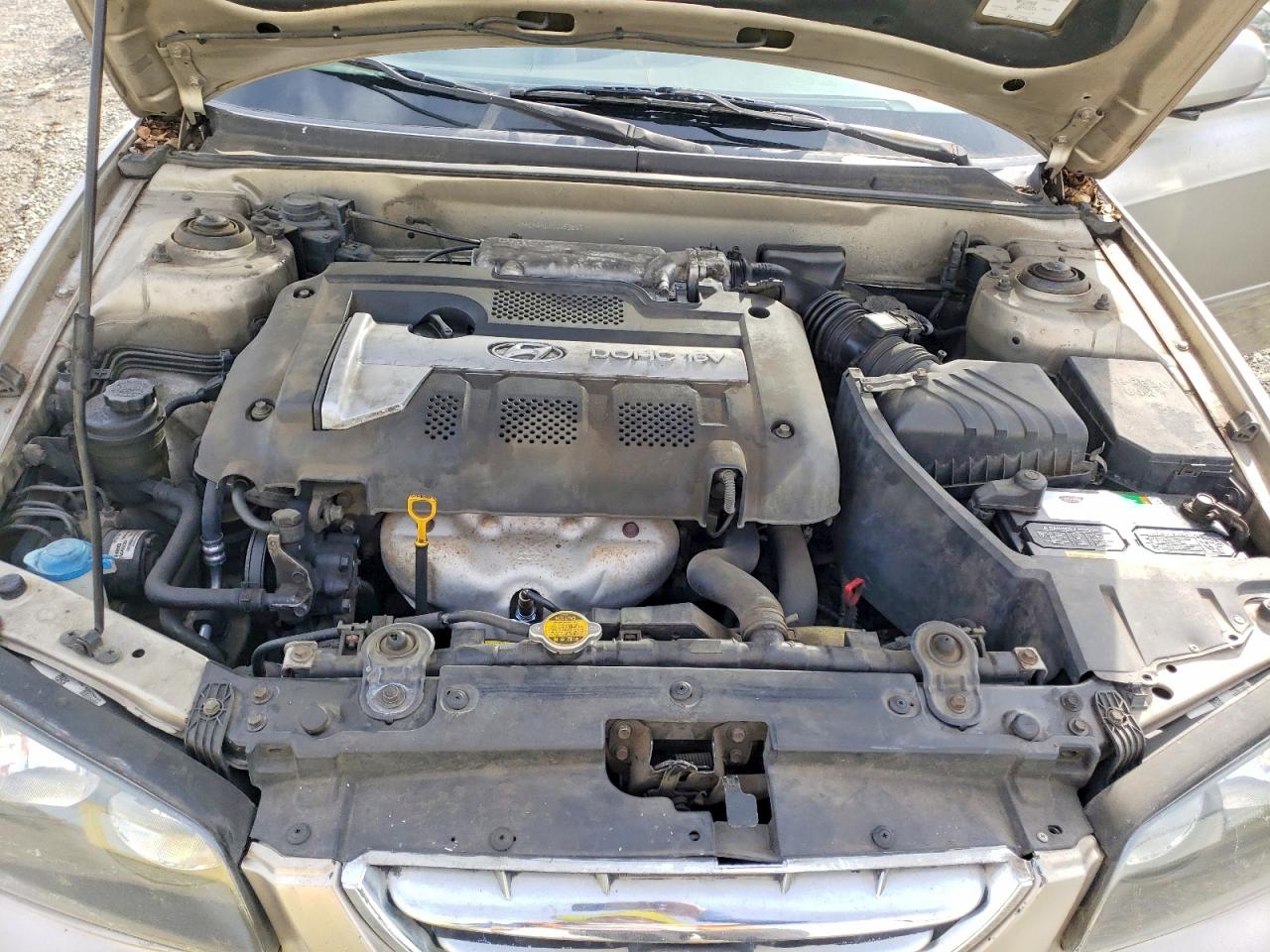 2005 HYUNDAI ELANTRA GLS photo 11
