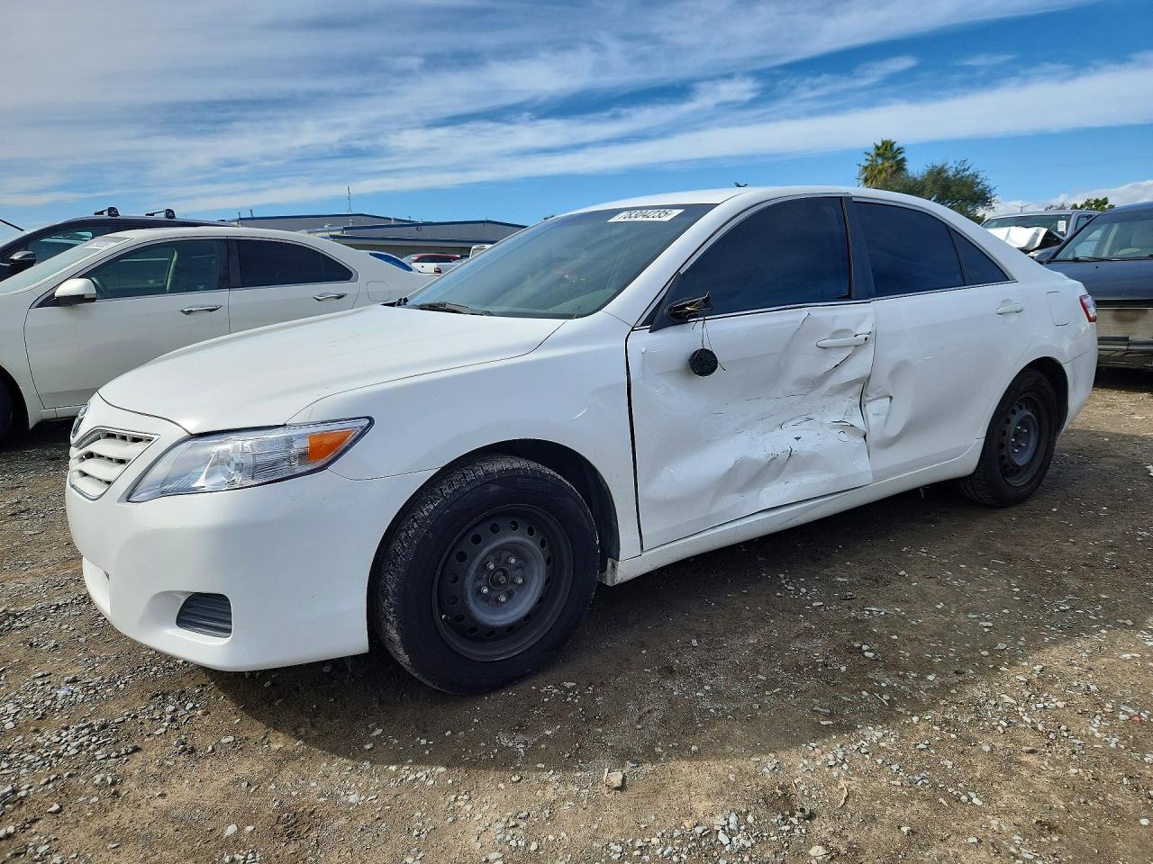 2011 TOYOTA CAMRY