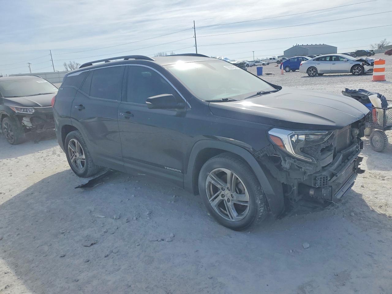 2018 GMC TERRAIN SLE photo 4