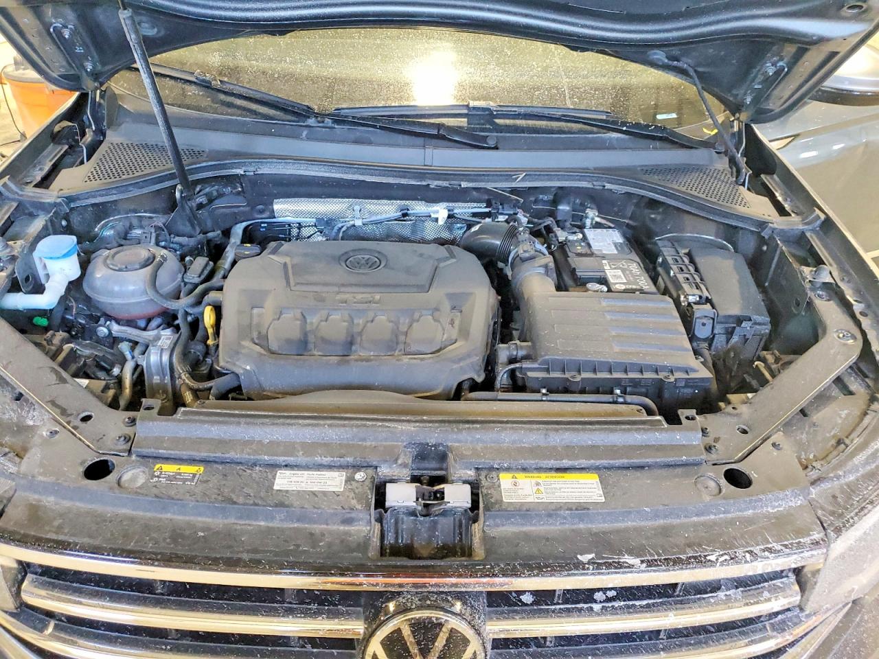 2024 VOLKSWAGEN TIGUAN WOLFSBURG photo 11