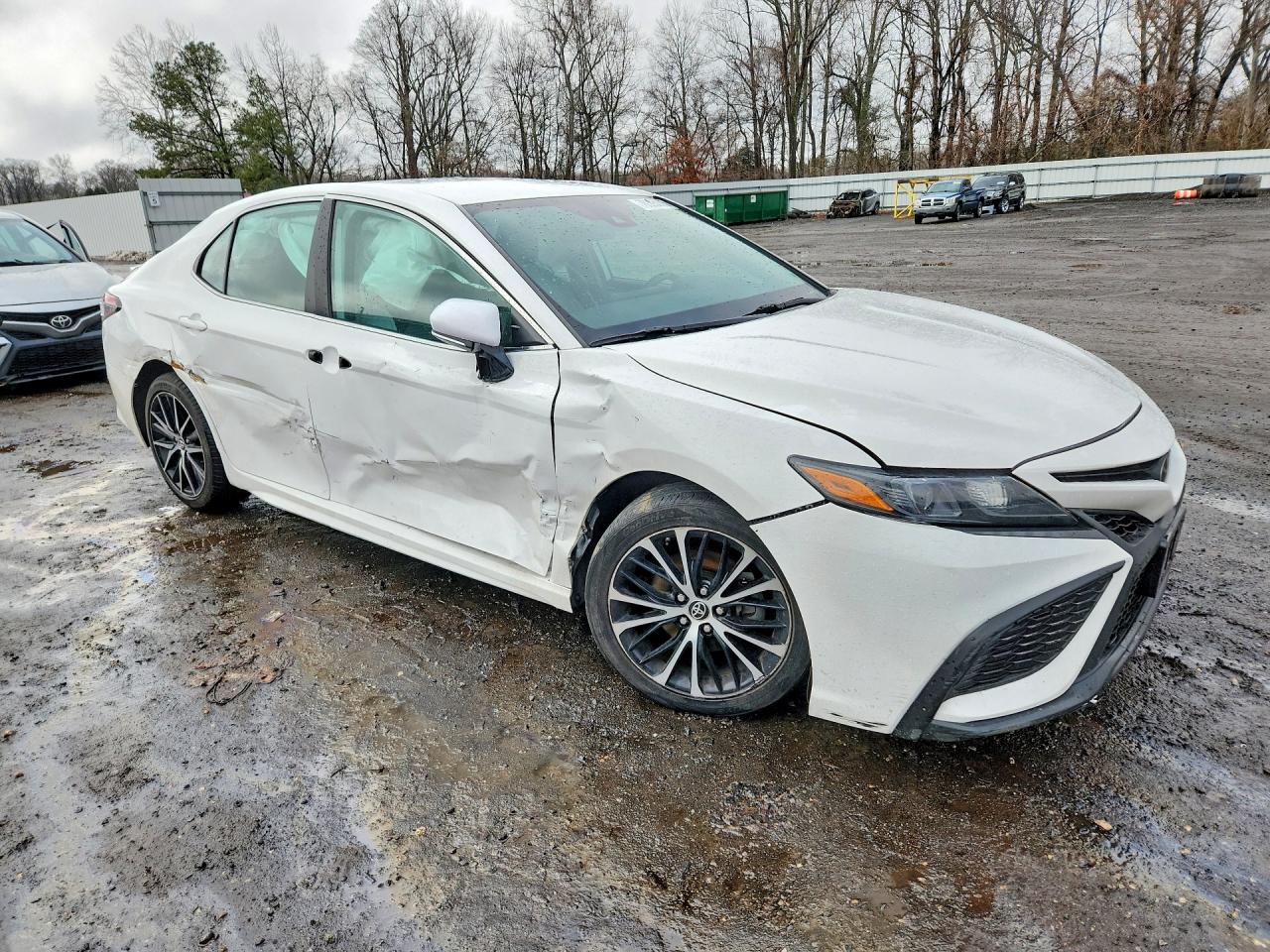 2022 TOYOTA CAMRY SE photo 7