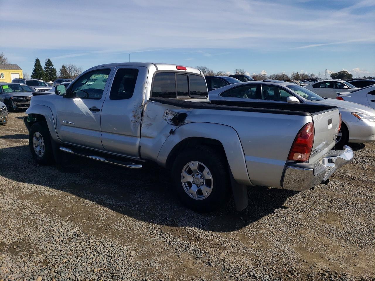 2006 TOYOTA TACOMA photo 3