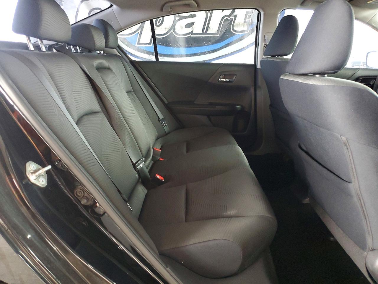 2016 HONDA ACCORD LX photo 28