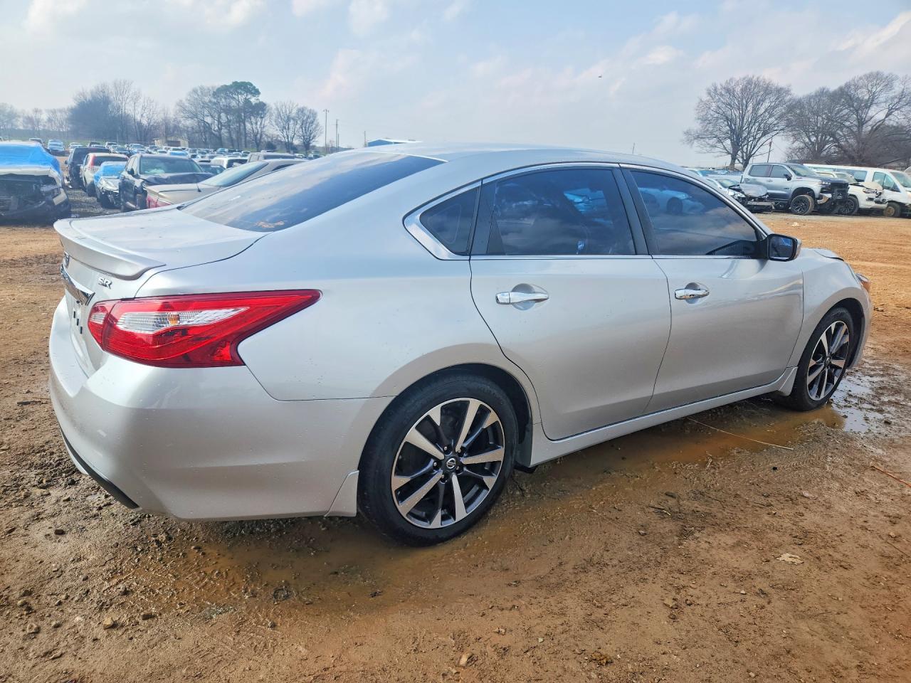 2016 NISSAN ALTIMA 2.5 SR photo 5