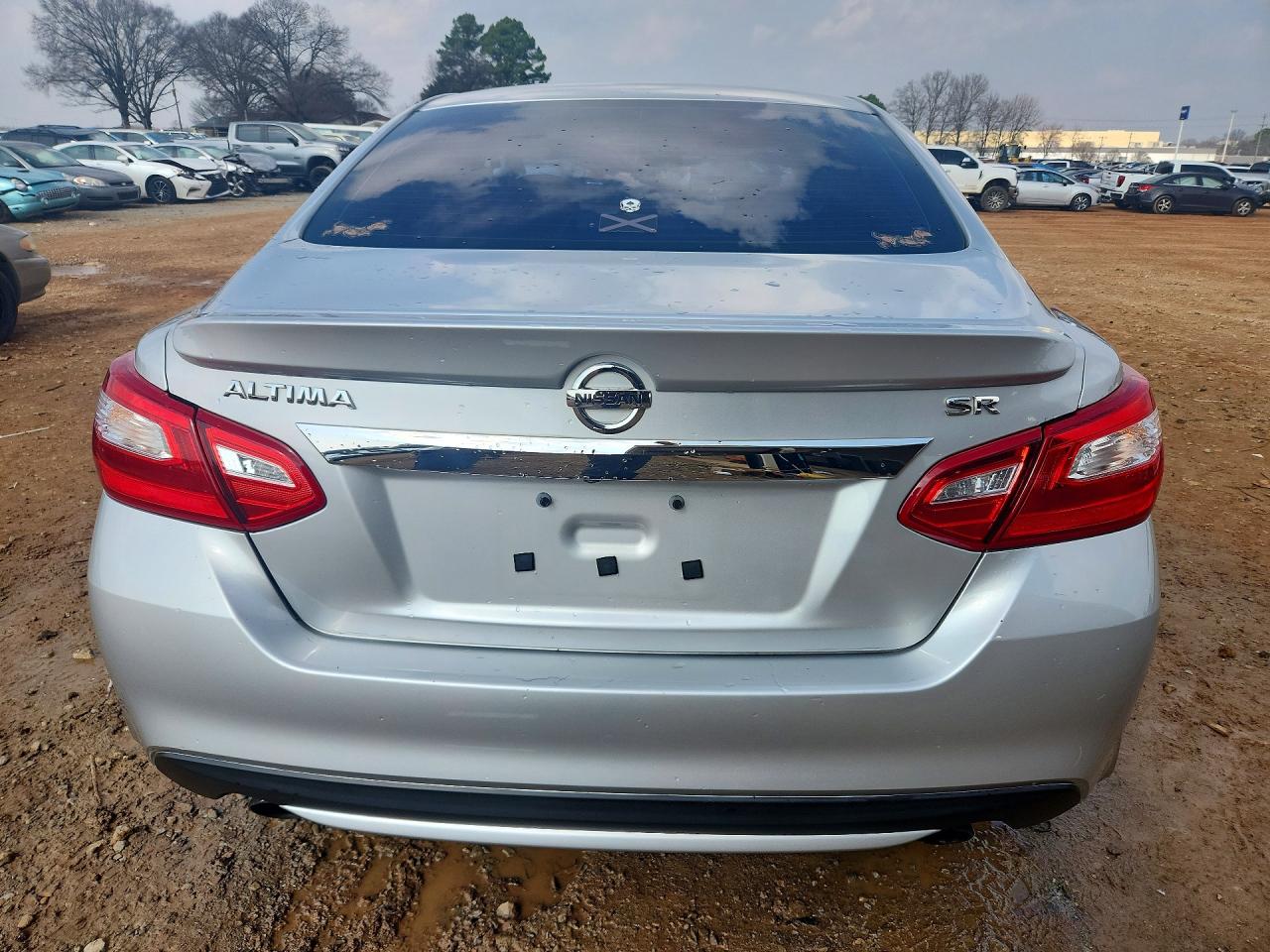 2016 NISSAN ALTIMA 2.5 SR photo 11