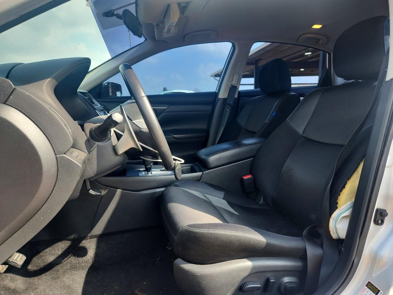 2016 NISSAN ALTIMA 2.5 SR photo 13