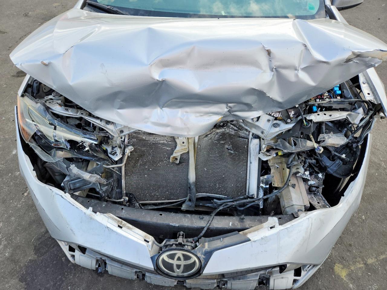 2017 TOYOTA COROLLA LE photo 21