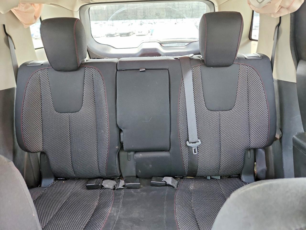 2013 GMC TERRAIN SLE photo 19