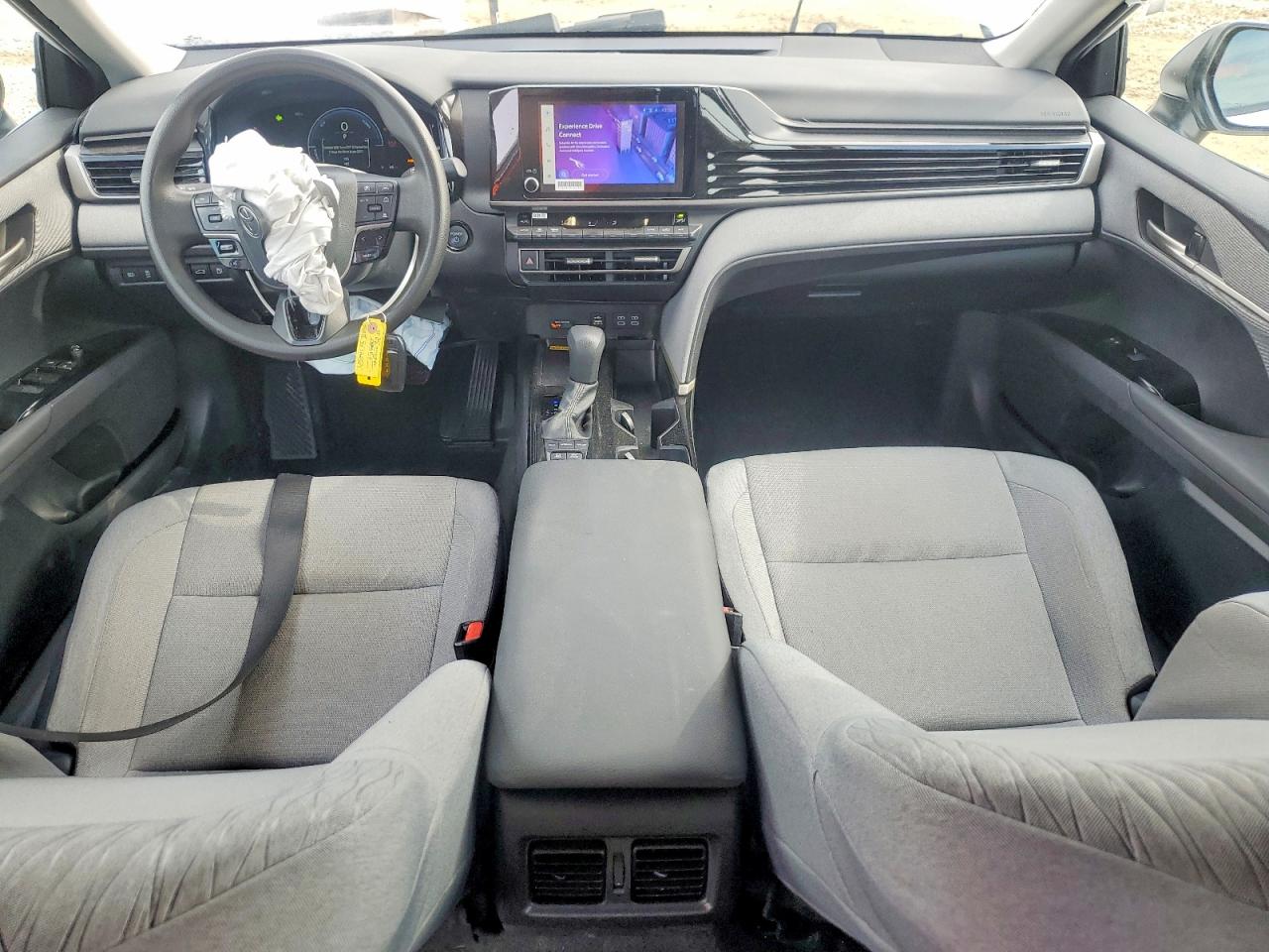 2025 TOYOTA CAMRY photo 8
