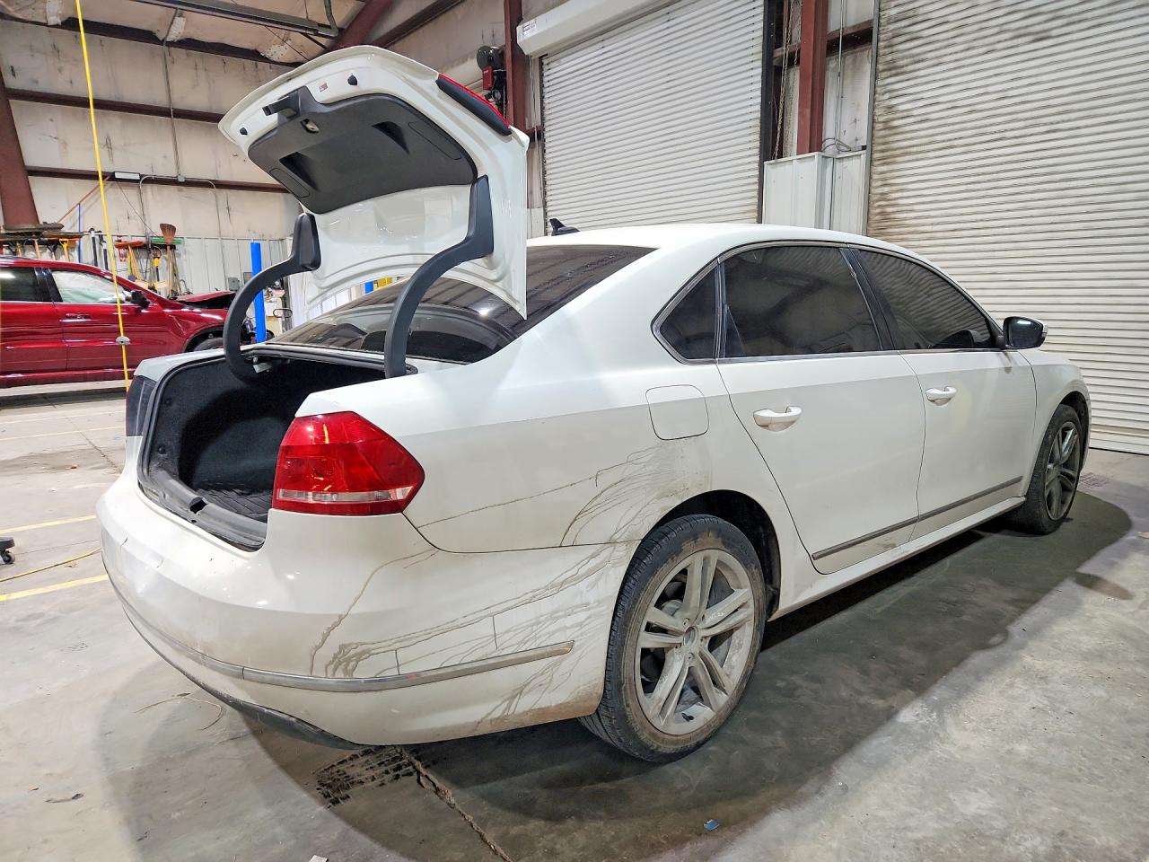2014 VOLKSWAGEN PASSAT SE photo 5