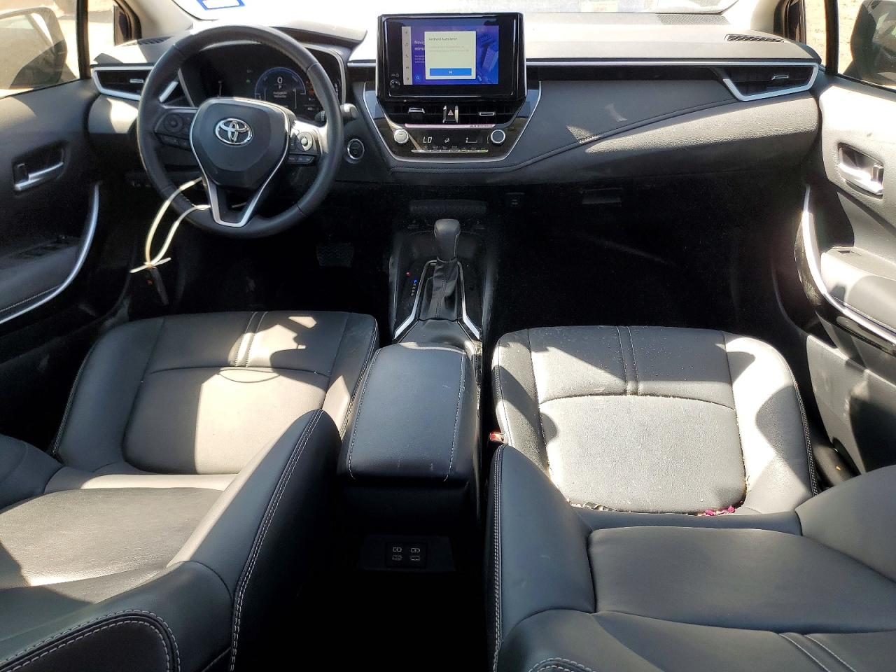 2023 TOYOTA COROLLA LE photo 8