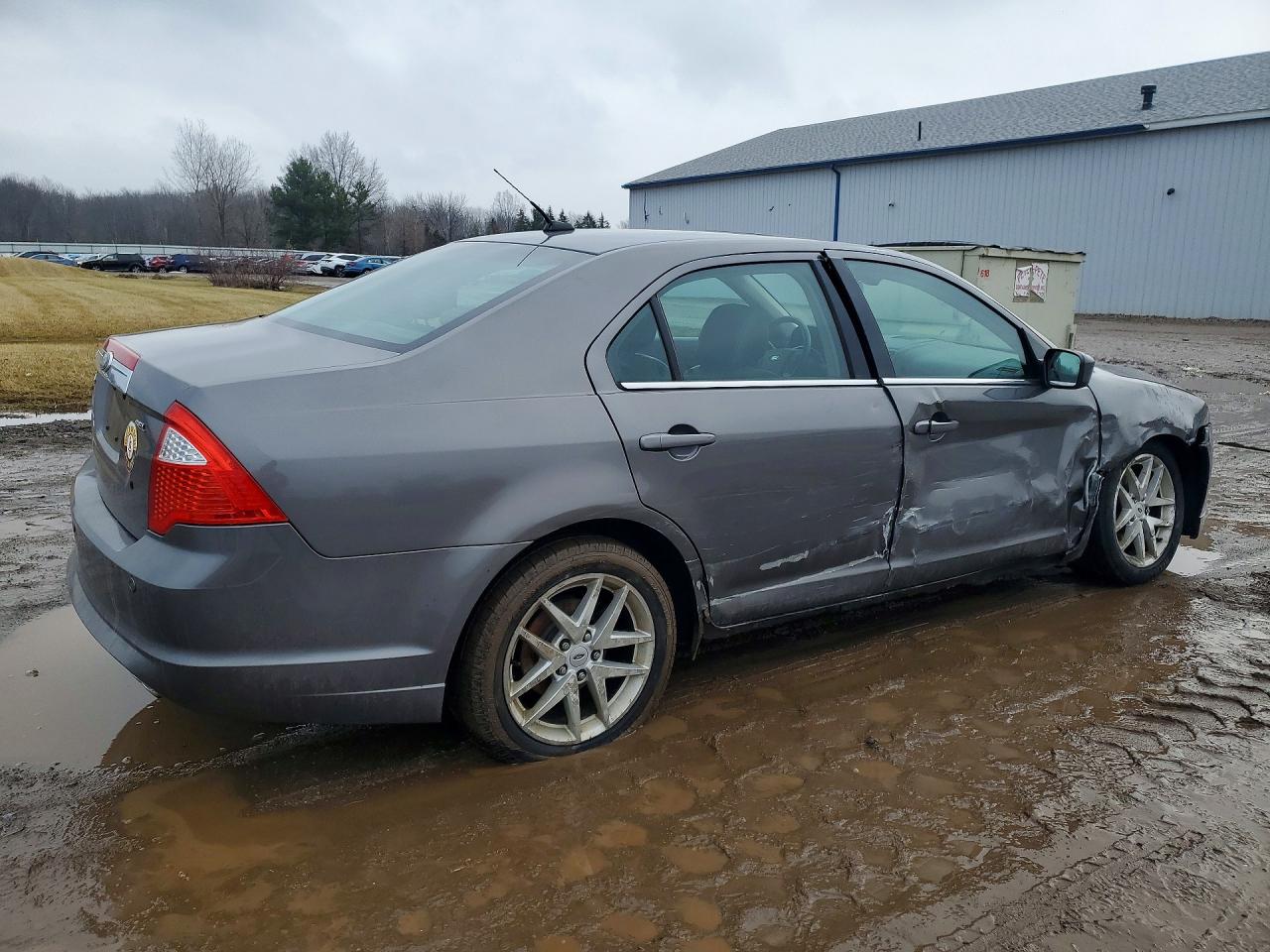 2011 FORD FUSION SEL photo 3
