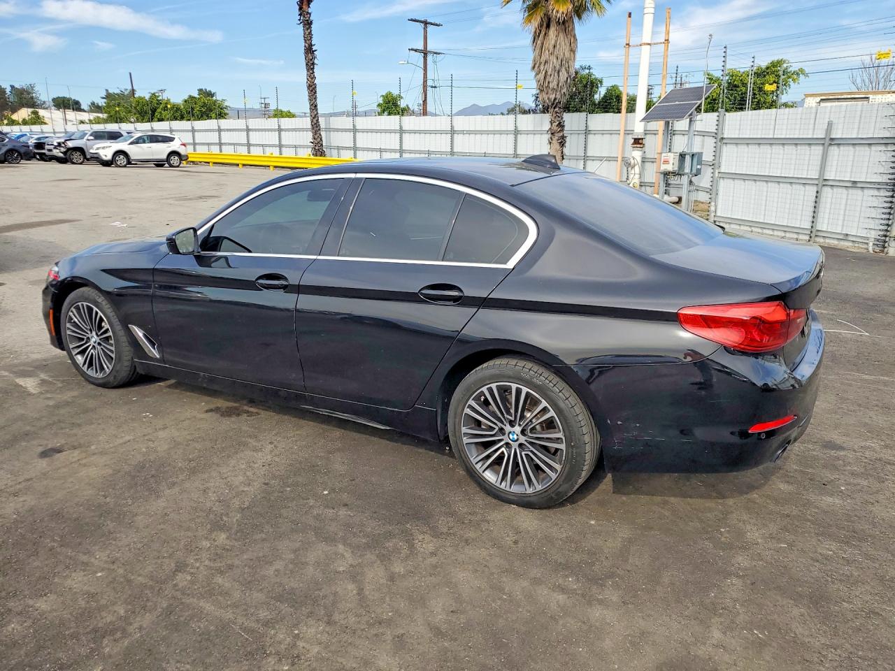2020 BMW 530 I photo 3