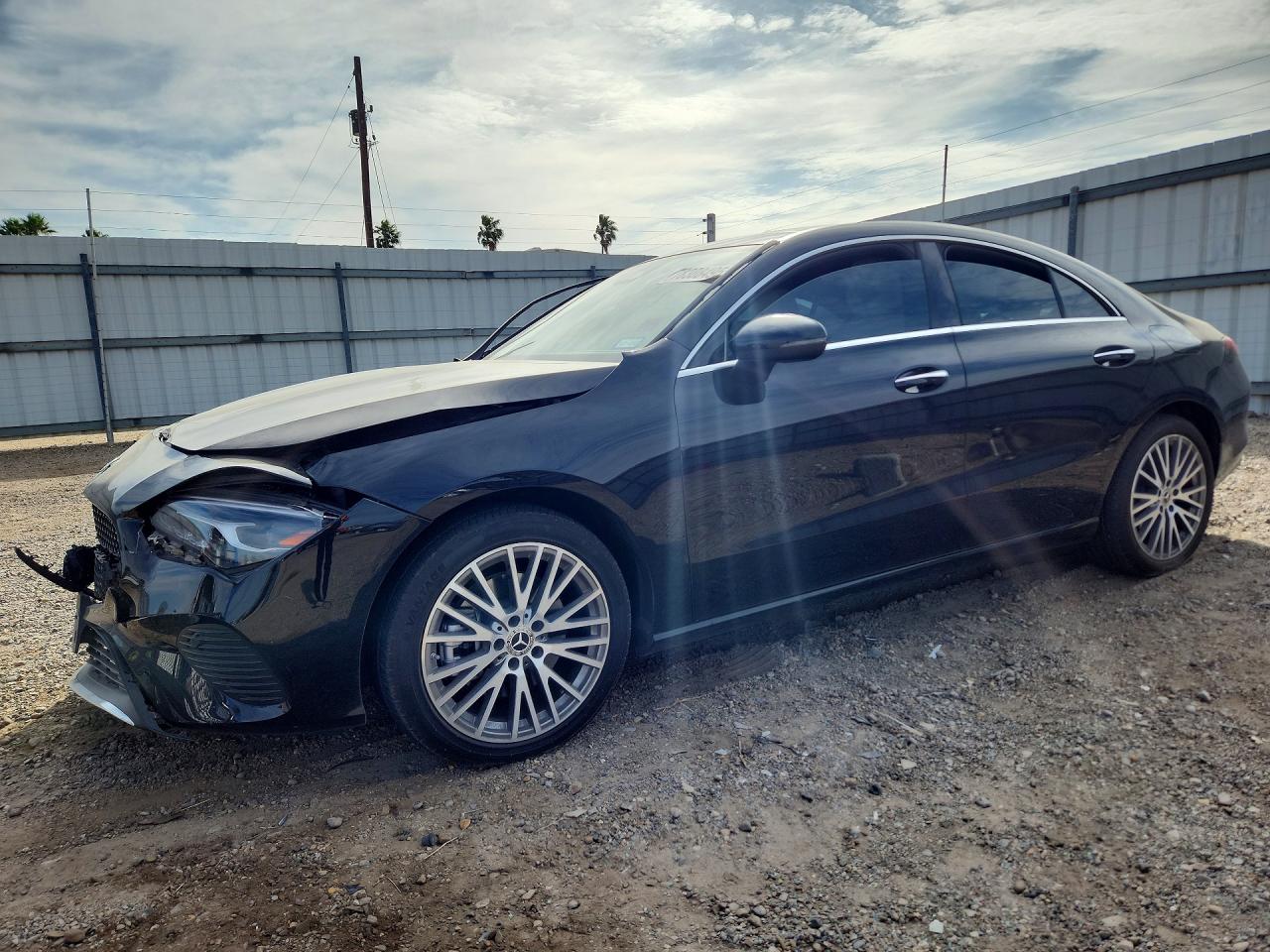 2025 MERCEDES-BENZ CLA
