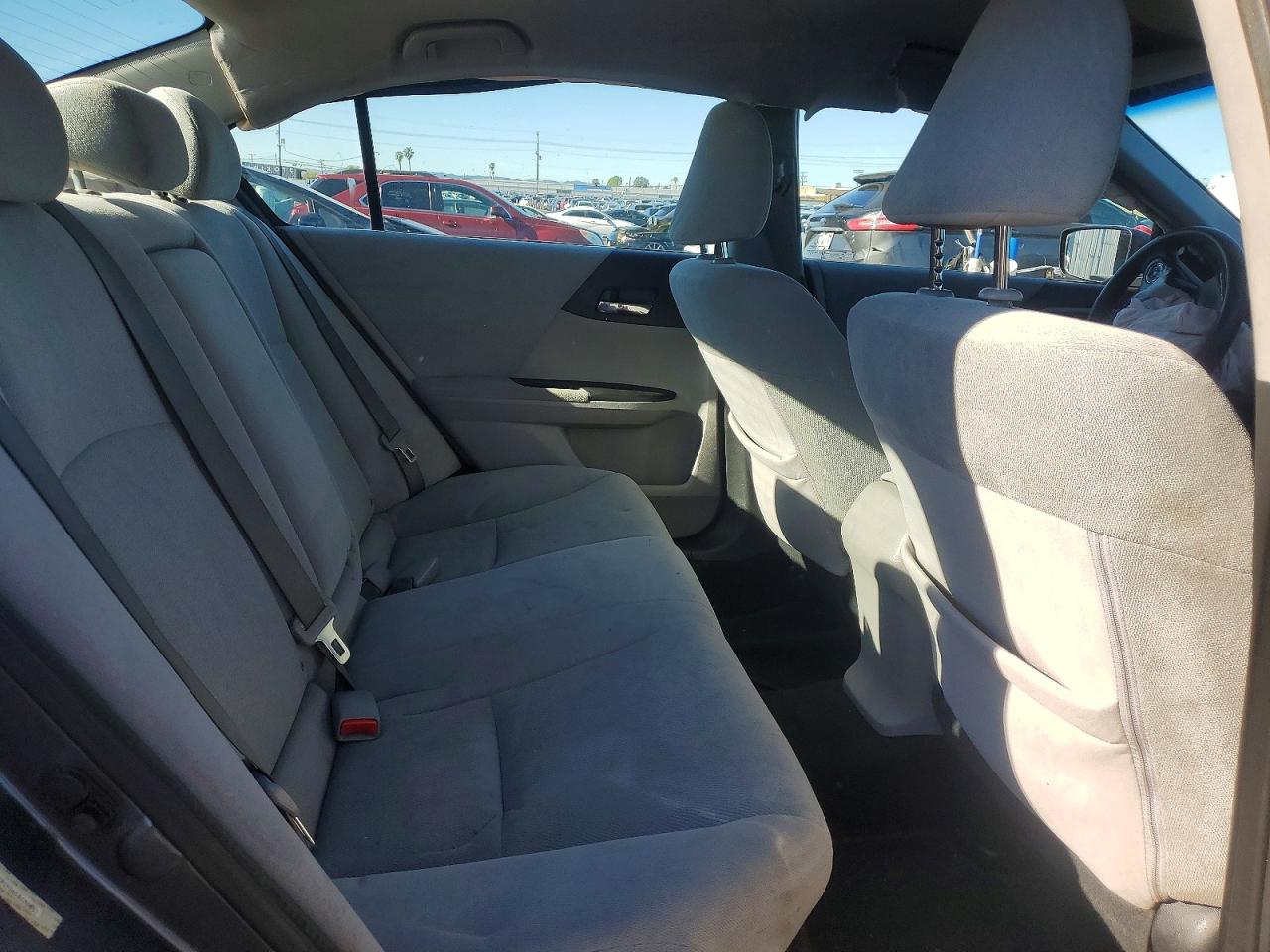 2013 HONDA ACCORD LX photo 28