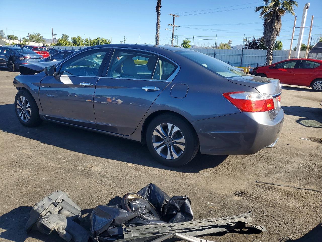 2013 HONDA ACCORD LX photo 4