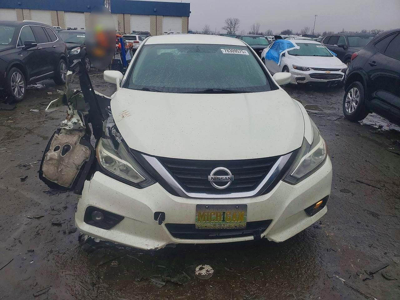 2017 NISSAN ALTIMA 2.5 SV photo 9