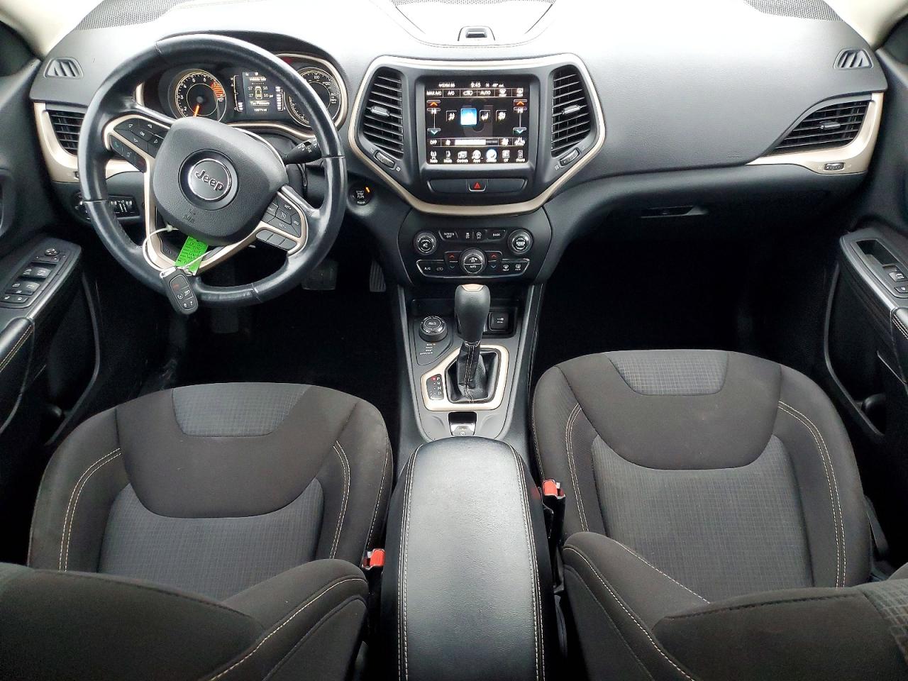 2016 JEEP CHEROKEE LATITUDE photo 15