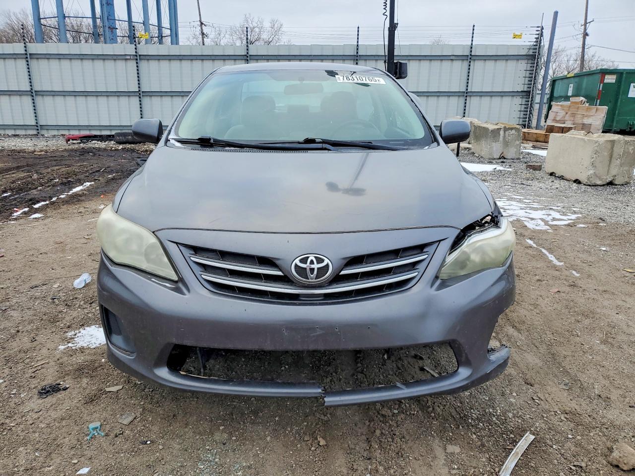 2013 TOYOTA COROLLA BASE photo 9