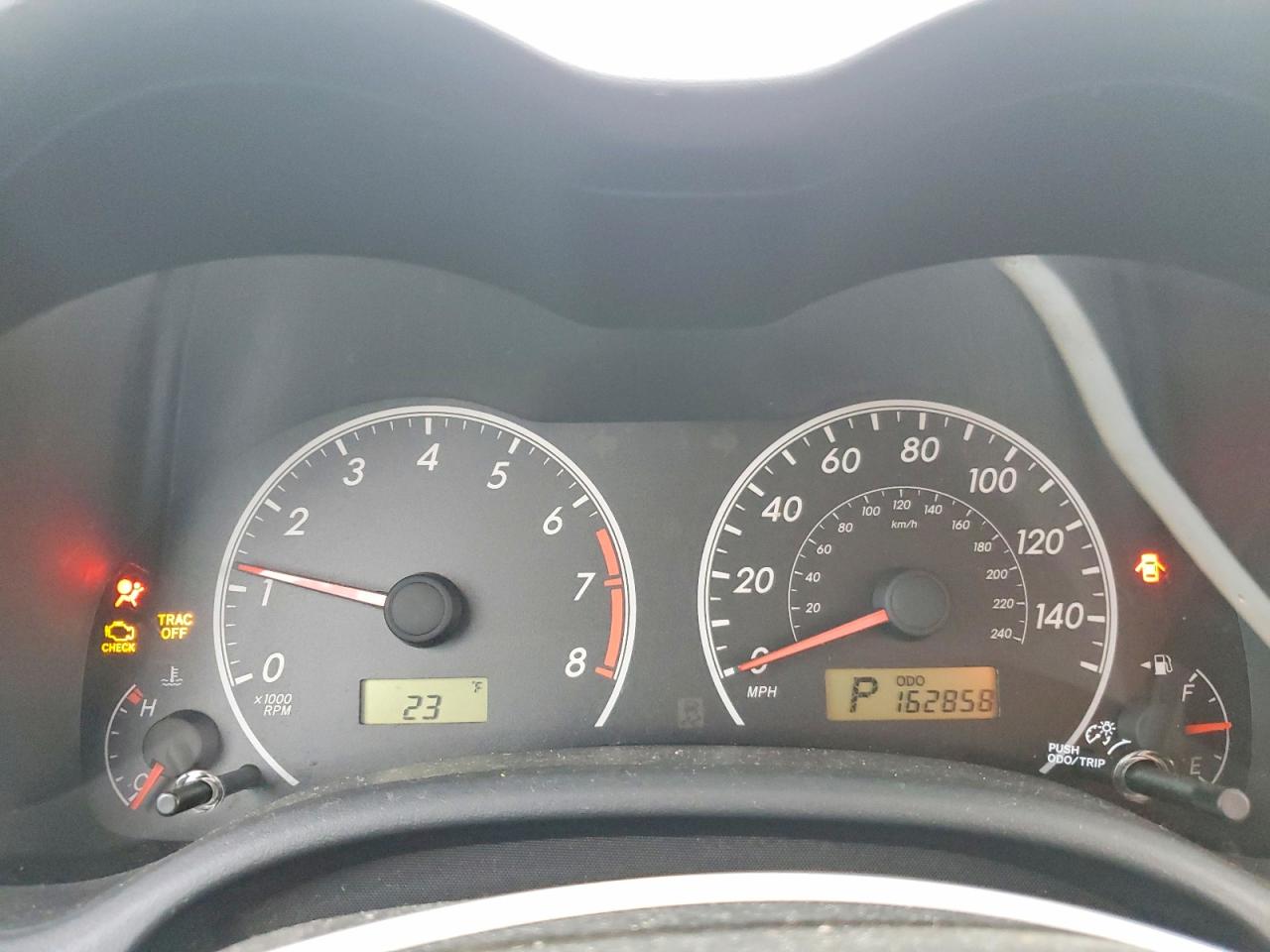 2013 TOYOTA COROLLA BASE photo 17