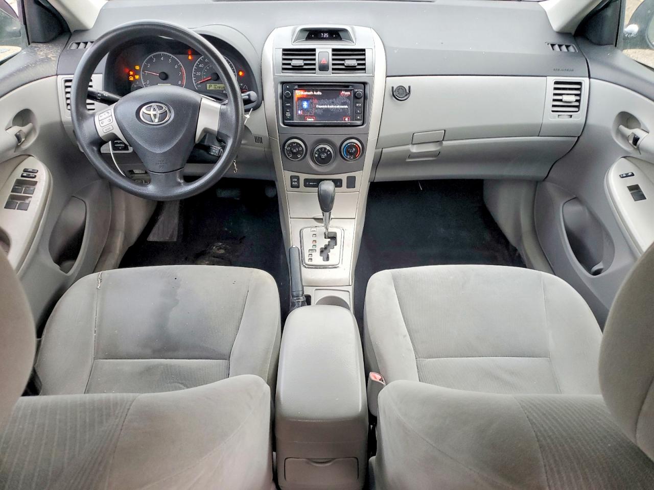 2013 TOYOTA COROLLA BASE photo 15