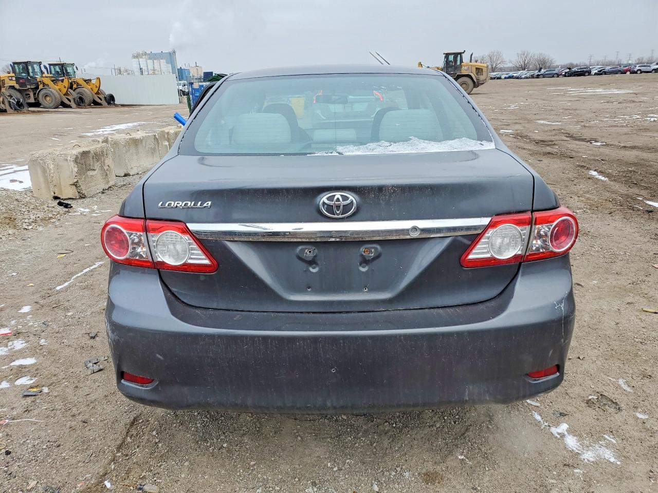 2013 TOYOTA COROLLA BASE photo 11