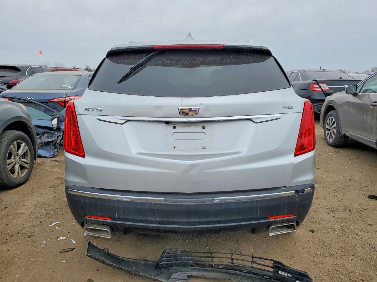 2018 CADILLAC XT5 photo 6