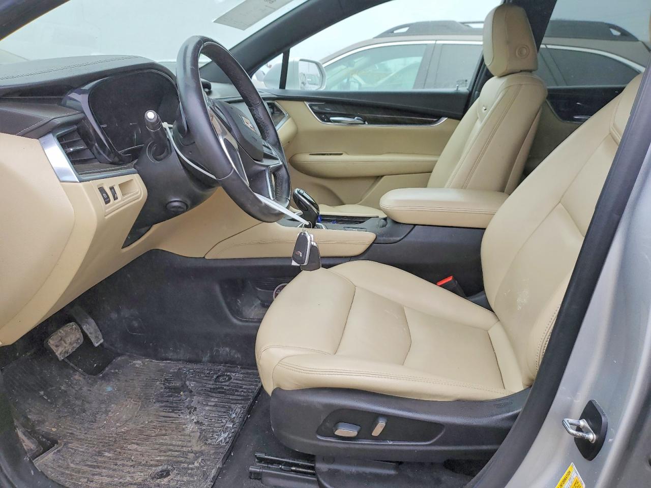 2018 CADILLAC XT5 photo 7