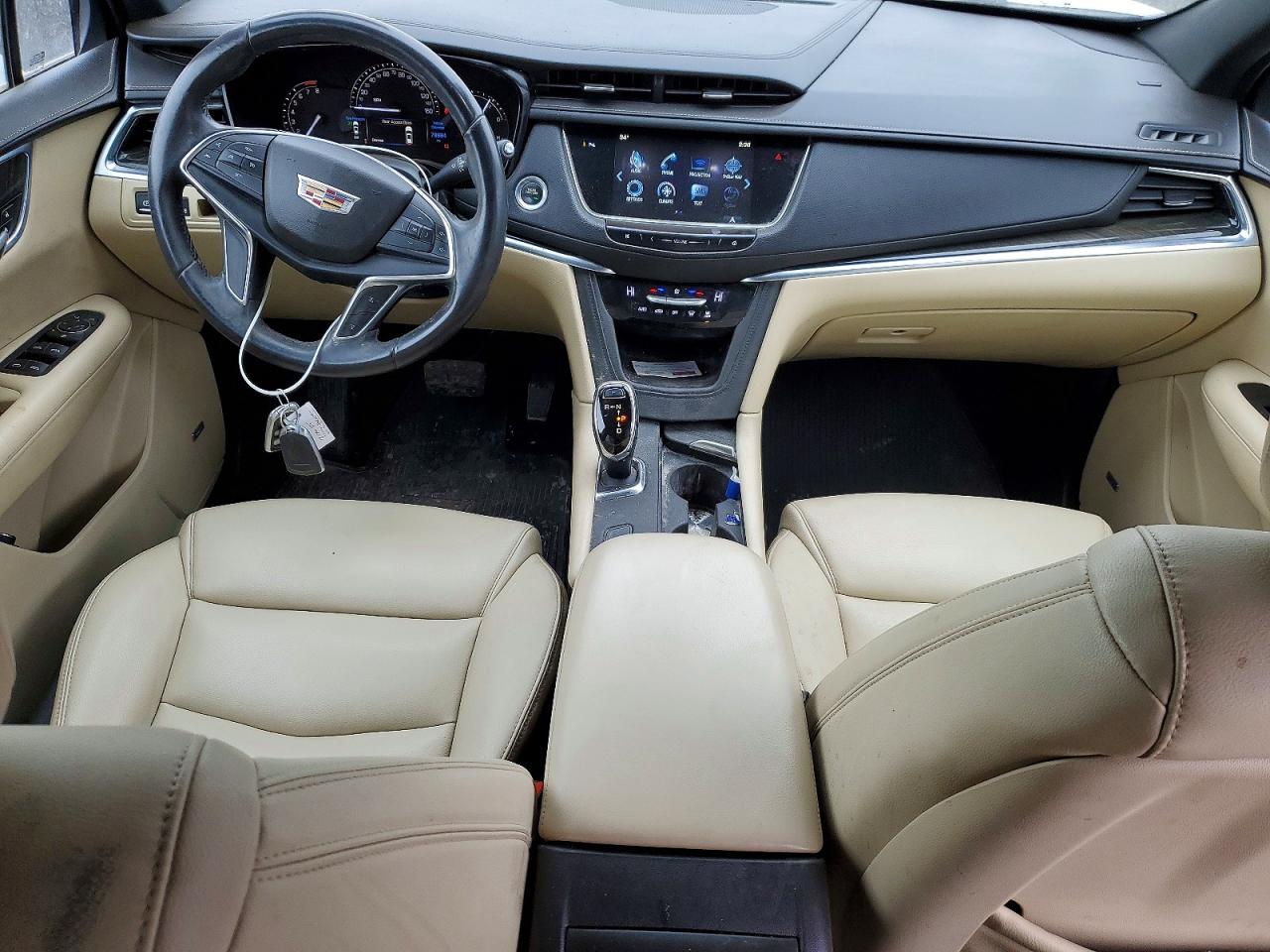 2018 CADILLAC XT5 photo 8