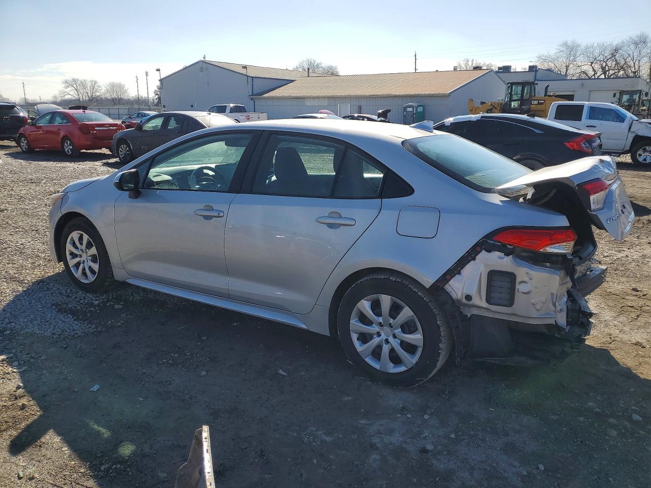 2022 TOYOTA COROLLA LE photo 3
