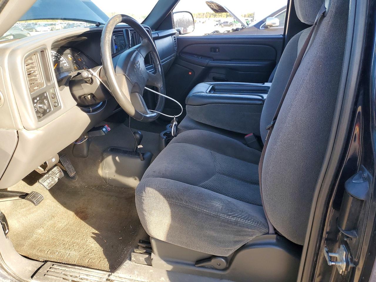 2005 CHEVROLET SILVERADO K1500 photo 7