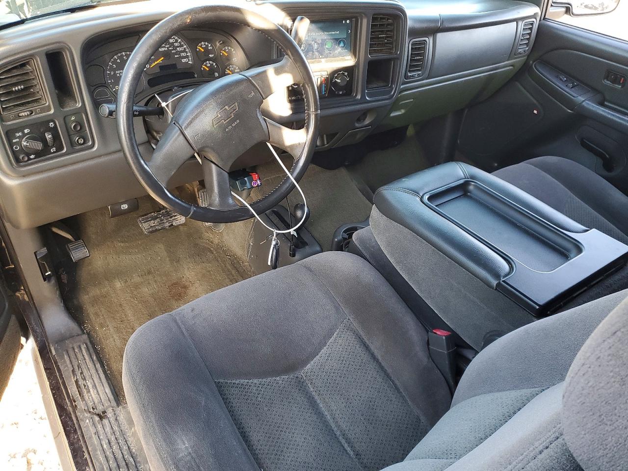 2005 CHEVROLET SILVERADO K1500 photo 8