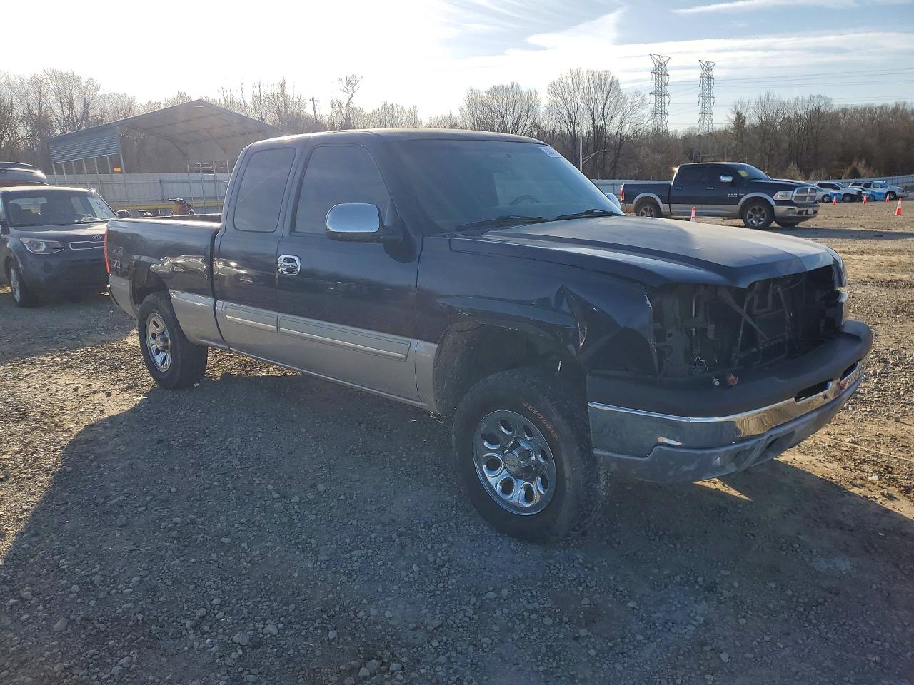 2005 CHEVROLET SILVERADO K1500 photo 4